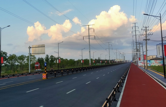 提升改造完成后的春順路，暢安舒美